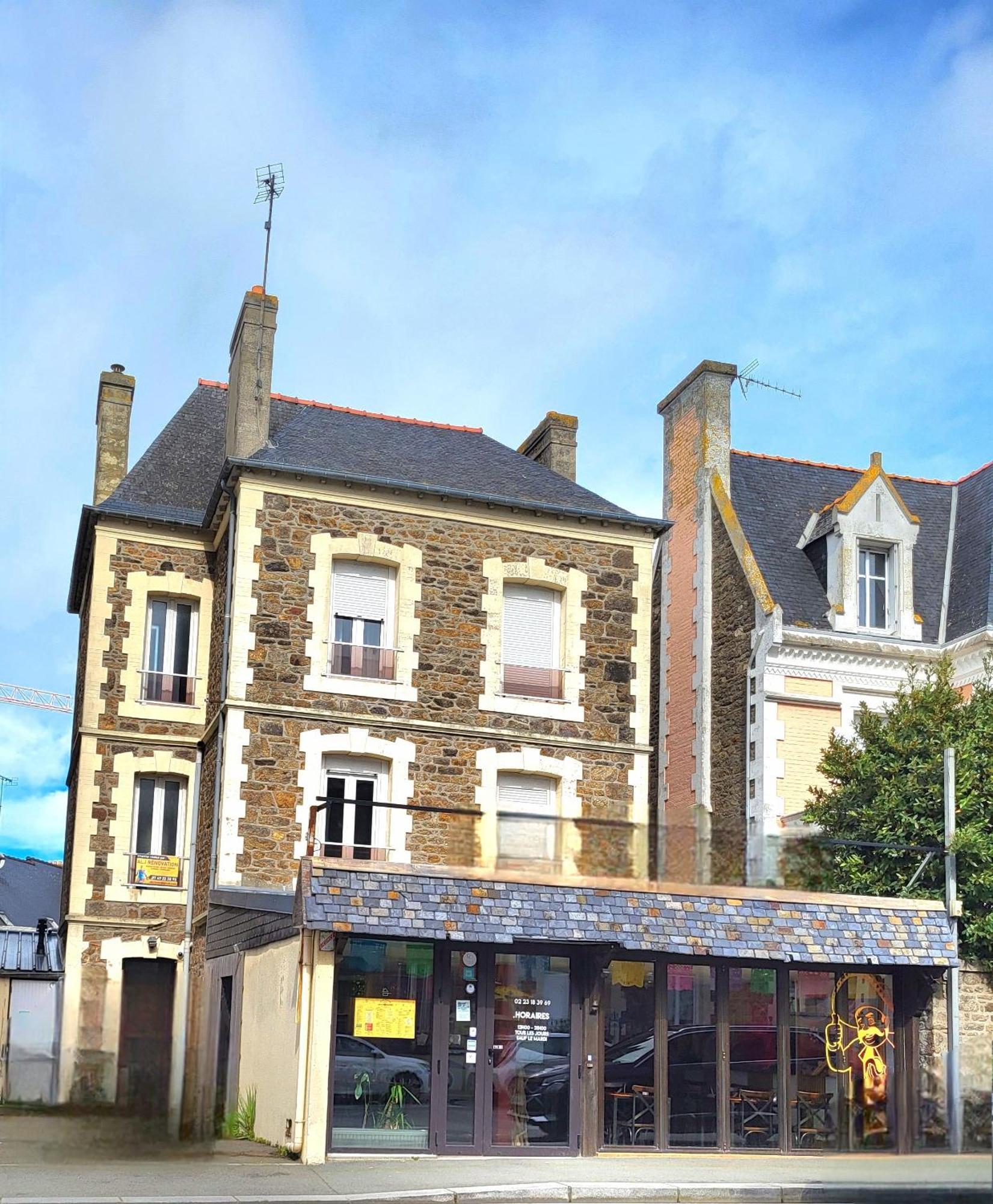 Allen Saint-Malo Extérieur photo